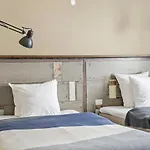 Western Royal Hotell 4*