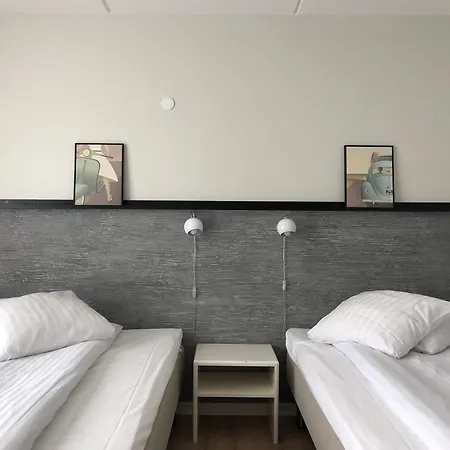 Hotel Western Royal 4*