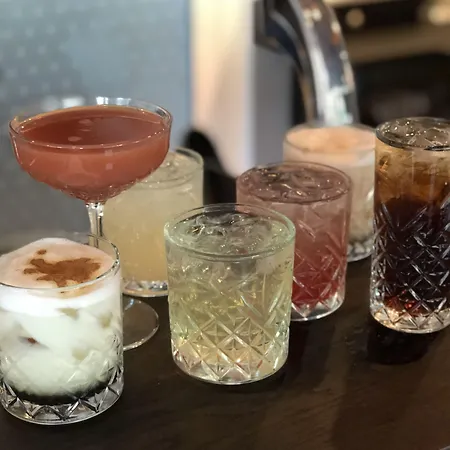 Western Royal Hotel 4*