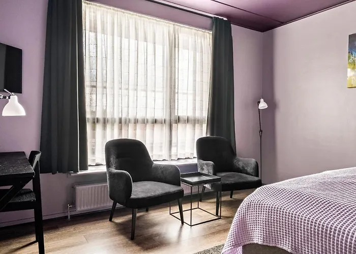 Western Royal Hotel 4*