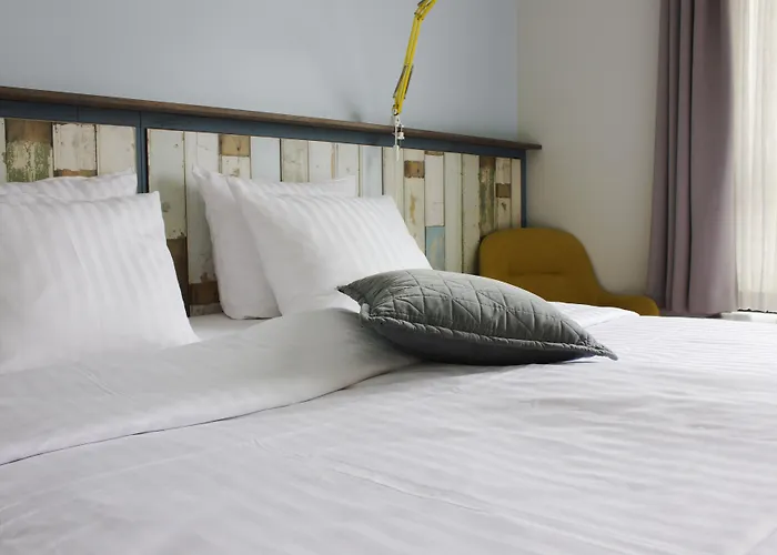 Western Royal Hotel 4*